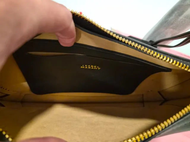 Bolso Isabel Marant Oskan Moon Negro Dorado.