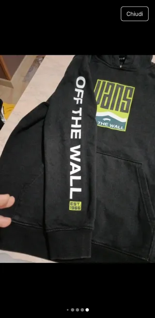 Felpa Vans nera con stampa verde