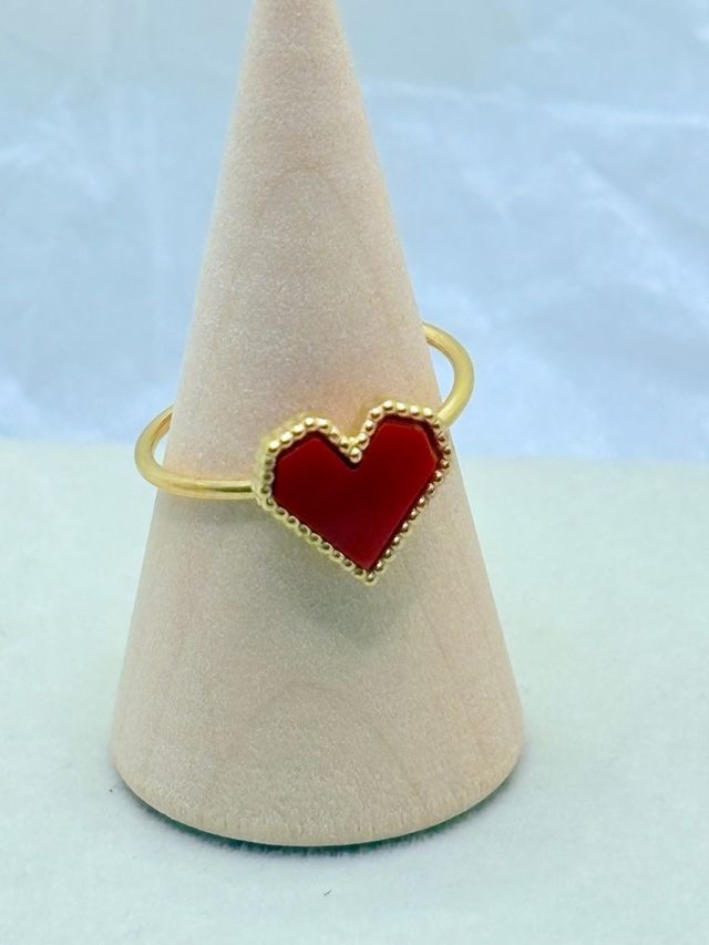 Anillo Corazón Rojo Acero Dorado