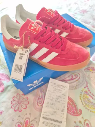 Zapatillas Adidas Gazelle Talla 40 Rojas