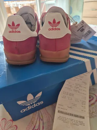 Zapatillas Adidas Gazelle Talla 40 Rojas