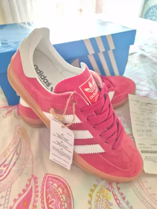 Zapatillas Adidas Gazelle Talla 40 Rojas