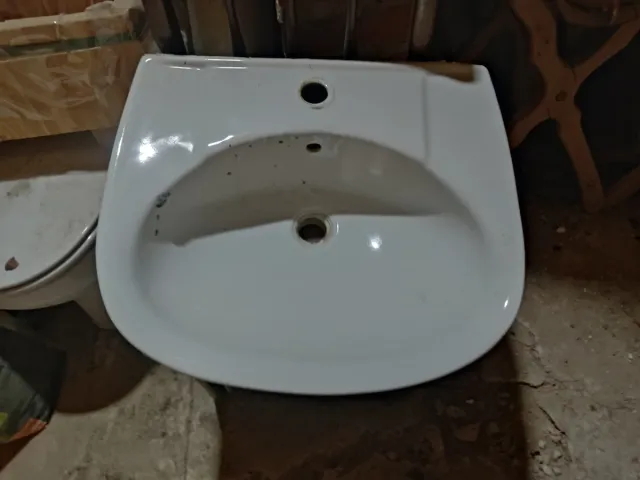 Lavabo, bidé, vater y plato de ducha de porcelana