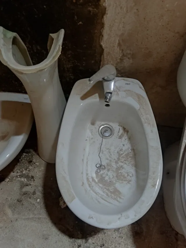 Lavabo, bidé, vater y plato de ducha de porcelana
