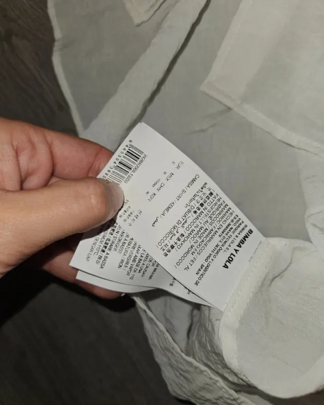 Camisa blanca sin mangas