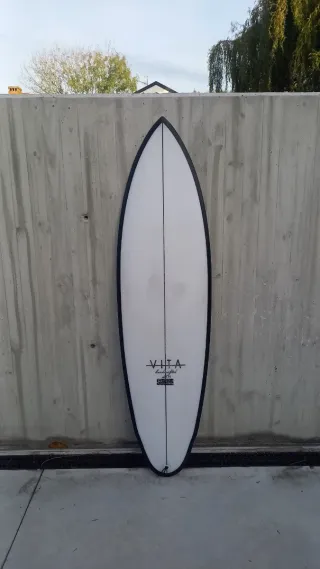 Tabla surf NUEVA Vita 6'0 con quillas