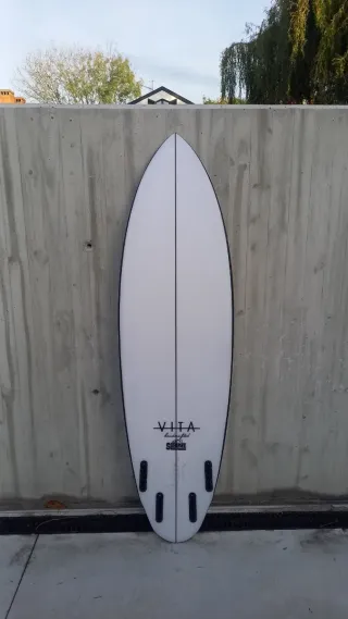 Tabla surf NUEVA Vita 6'0 con quillas