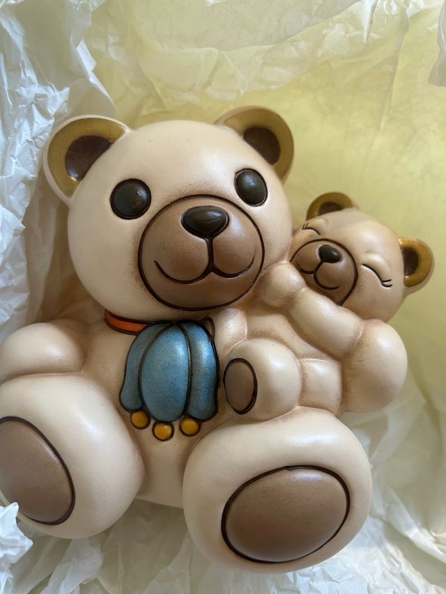 Orsetto Thun con farfalla