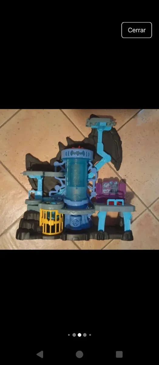 Batcueva y Batcárcel con Batman