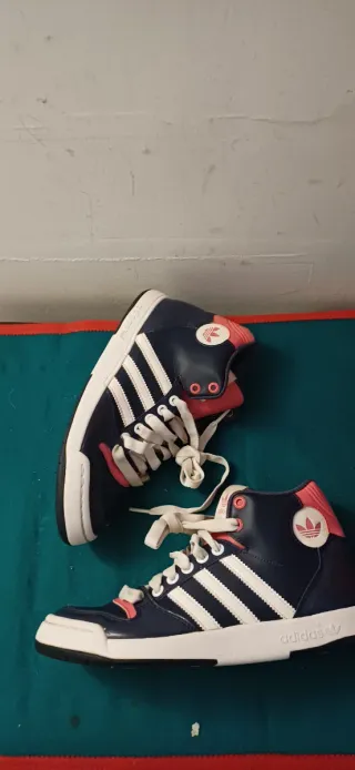 Zapatillas Adidas Altas Azul y Rosa