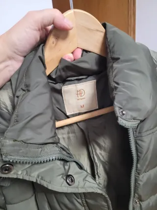 Cazadora acolchada verde talla M