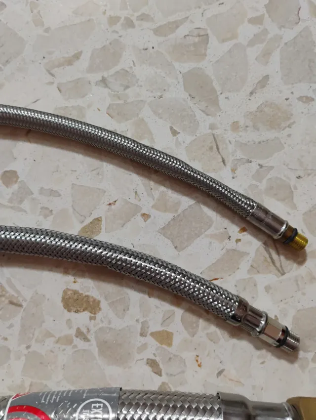 Lote 4 flexos de agua