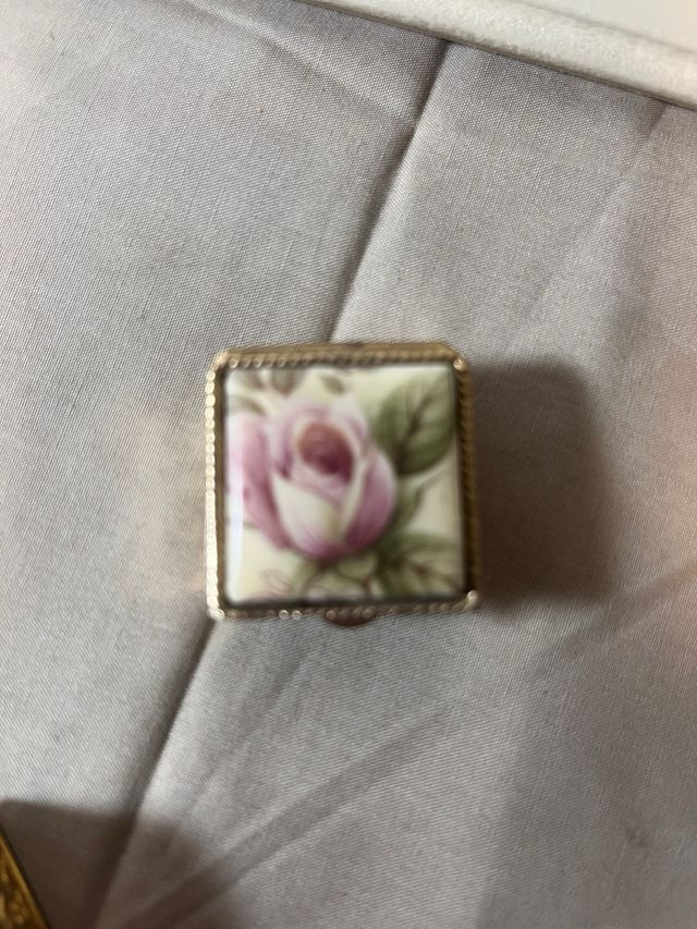 Lote 6 Pastilleros Vintage Metal y Porcelana