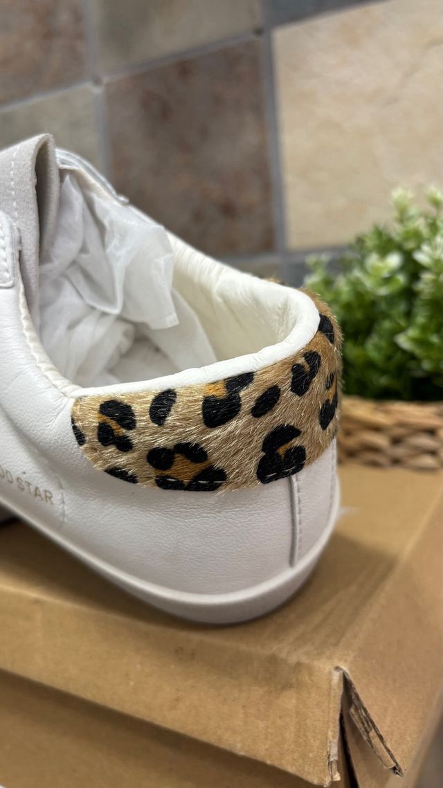 Zapatillas Good Star Blancas con Estrella Gris