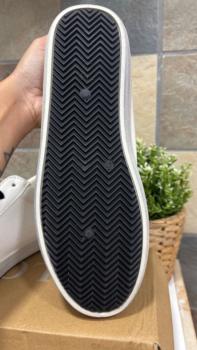 Zapatillas Good Star Blancas con Estrella Gris