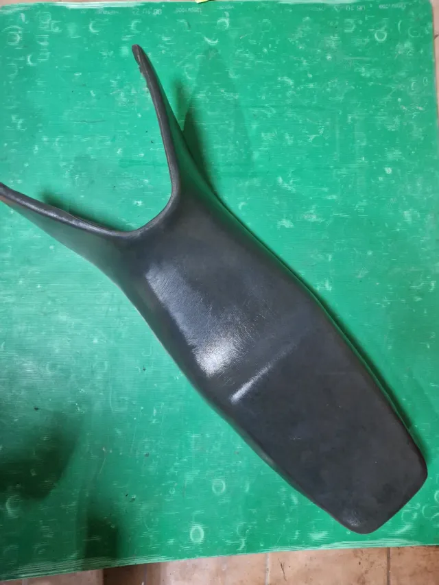 Asiento Honda VFR 750 RC36