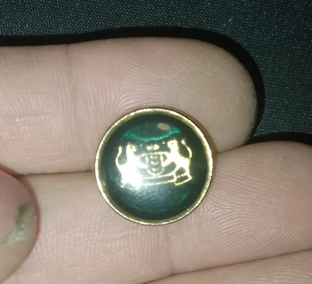 Botón militar antiguo esmaltado