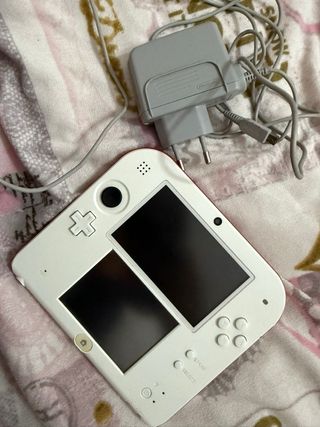 Nintendo 2DS Bianco