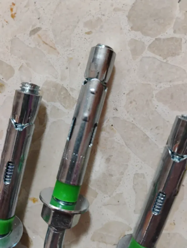 Lote tacos y pernos expansión