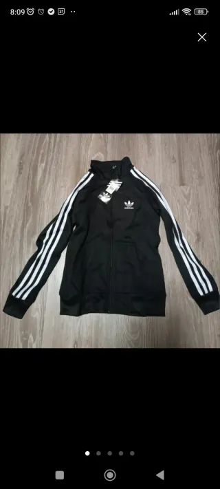 Conjunto chándal Adidas negro talla 4/5 años