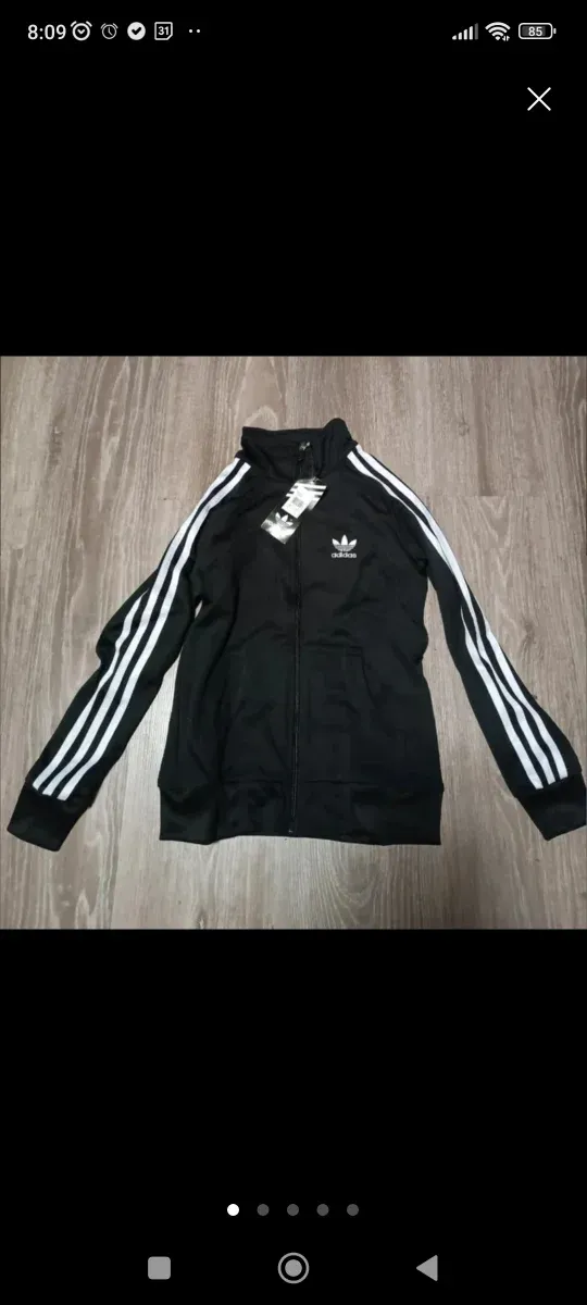 Conjunto chándal Adidas negro talla 4/5 años