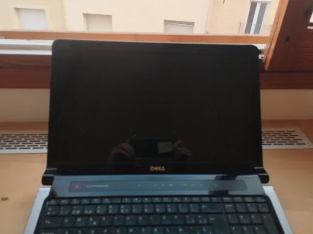 Portátil Dell Studio 17/1747 - No enciende