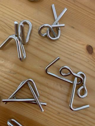 Puzzle metallico set 24 pezzi