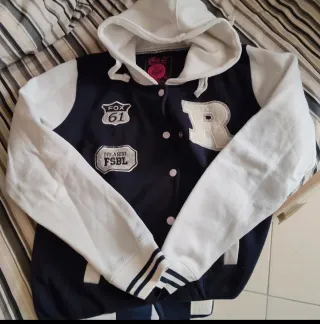 Felpa Miss 21 unisex blu e bianca taglia M