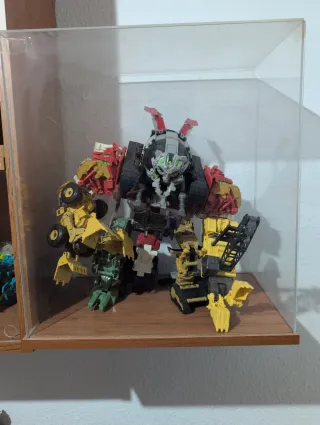 Transformers Devastador Hasbro