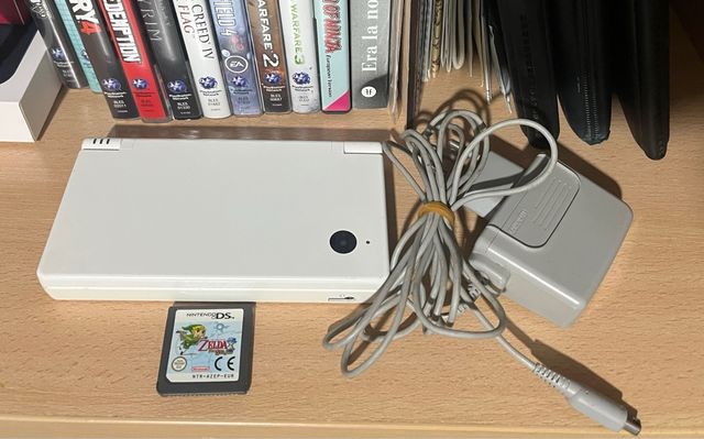 Nintendo DSi Blanca + Zelda