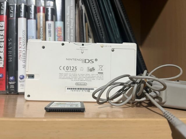 Nintendo DSi Blanca + Zelda