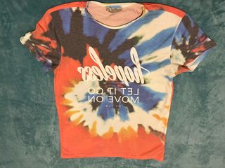 Camiseta Bershka Estampada Manga Corta Talla M