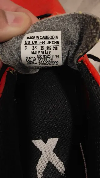 Botas de fútbol Adidas niño Talla 35