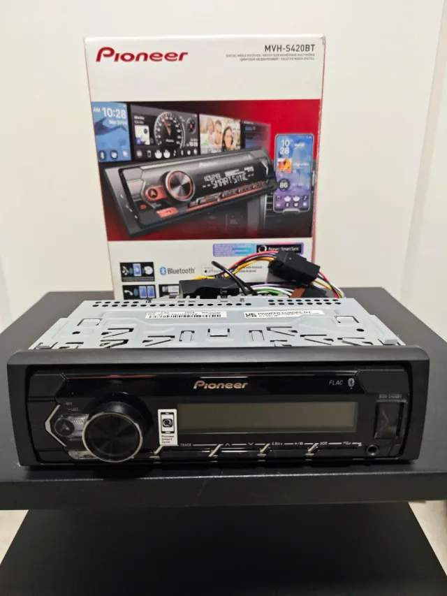 Autoestéreo Pioneer MVH-S420BT Bluetooth