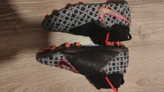 Botas fútbol Nike niño Talla 36