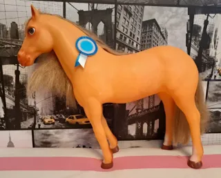 Caballo de Nancy con lazo