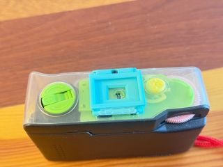 Cámara Lomography Action Sampler