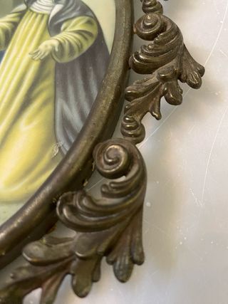 Quadretto ovale con cornice barocca