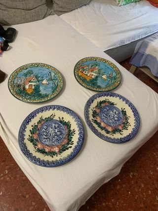 4 Piatti Decorativi in Ceramica da Appendere