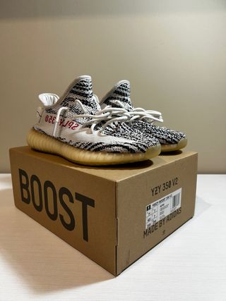 Adidas Yeezy 350 V2 Zebra Talla 40
