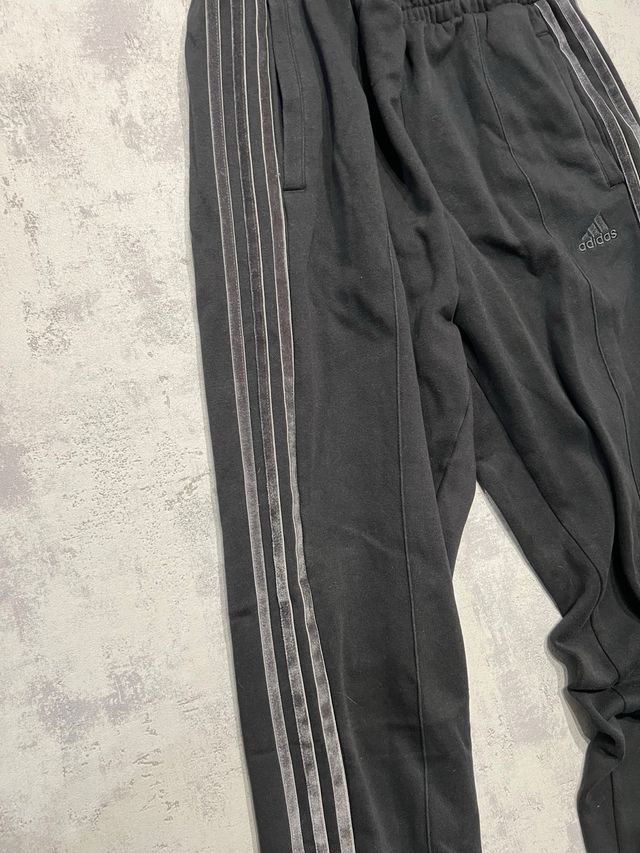 Pantalón Adidas Negro