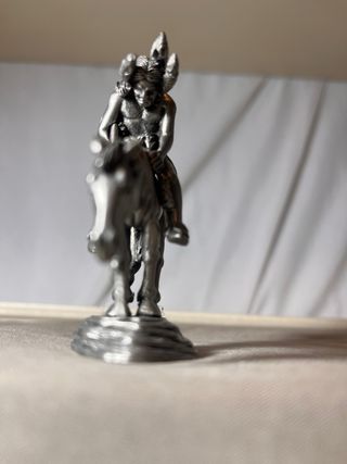 Figura El Último Guerrero - Indio en Peltre