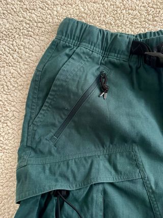 Pantalón cargo Nike ACG verde