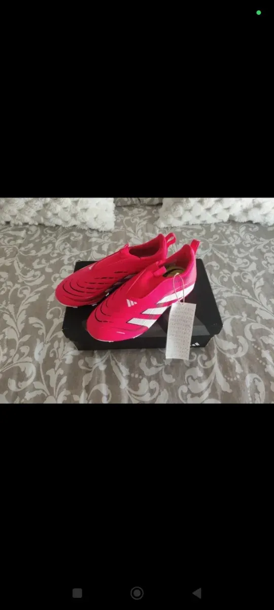 Botas de fútbol Adidas Predator 32