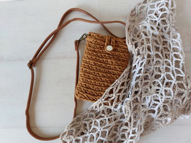Bolso crochet móvil camel nuevo