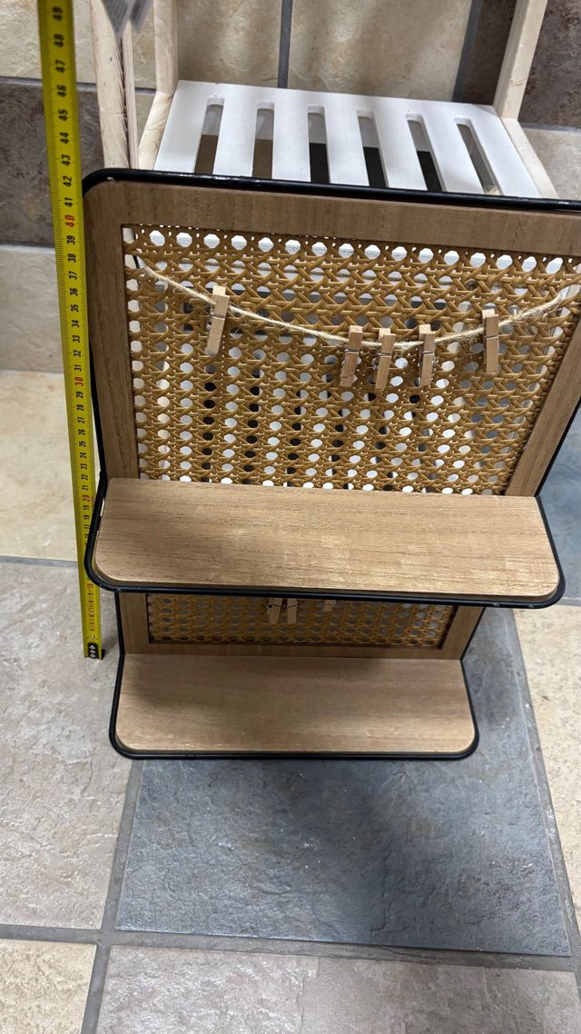 Estante Rattan y Madera