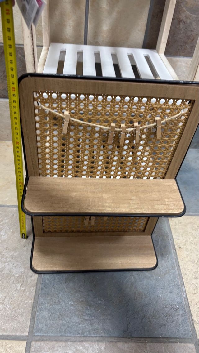 Estante Rattan y Madera