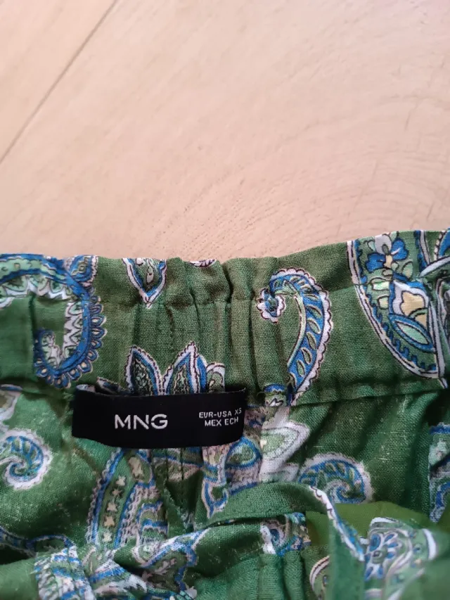 Pantalón estampado paisley Mango