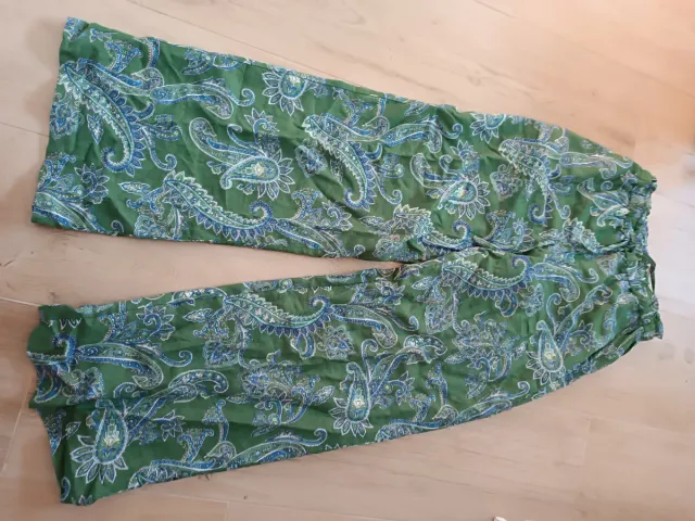 Pantalón estampado paisley Mango