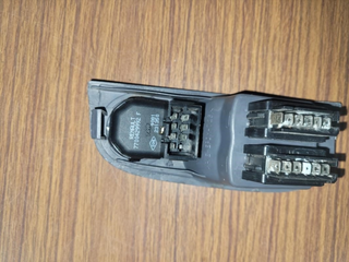 Mando elevalunas delantero izquierdo Renau